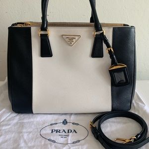 100% Authentic Prada Saffiano Double Lux Tote